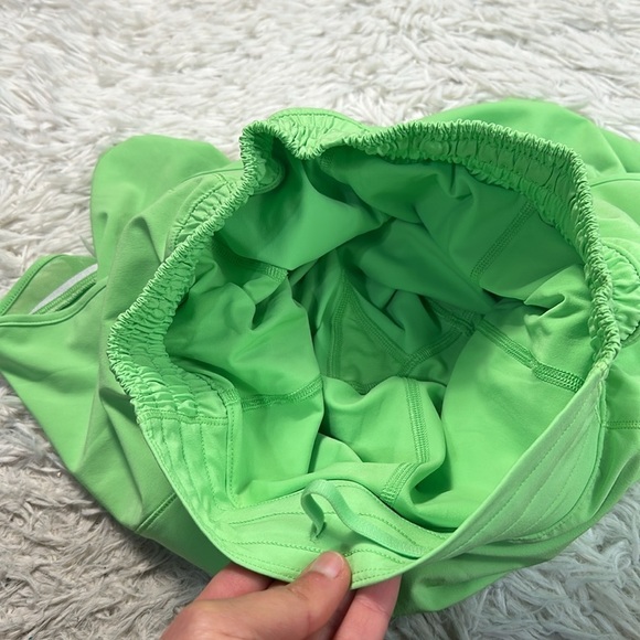 Lululemon Hotty Hot High-Rise Skirt *Long Scream Green Light - Picture 4 of 7